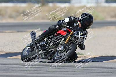 media/Oct-13-2025-Moto Forza (Mon) [[a66d839500]]/3-B Group/Session 3 (Turn 16)/